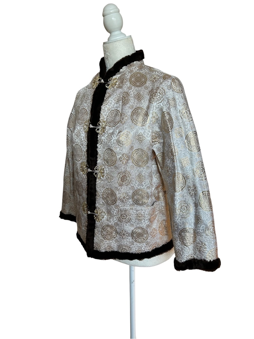 Gorgeous Asian Brocade Jacket Faux Fur Trim Mandarin Collar Size Small - Picture 8 of 14